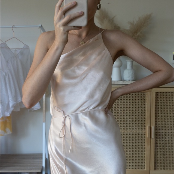 Andra The Label Statuesque Dress - Picture 3 of 3